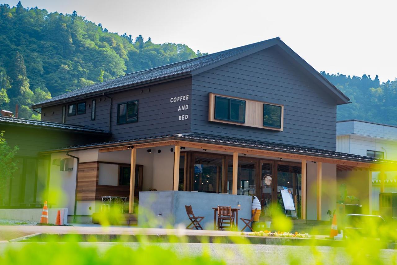 Locomotion Coffee And Bed ทาเตยามะ ภายนอก รูปภาพ